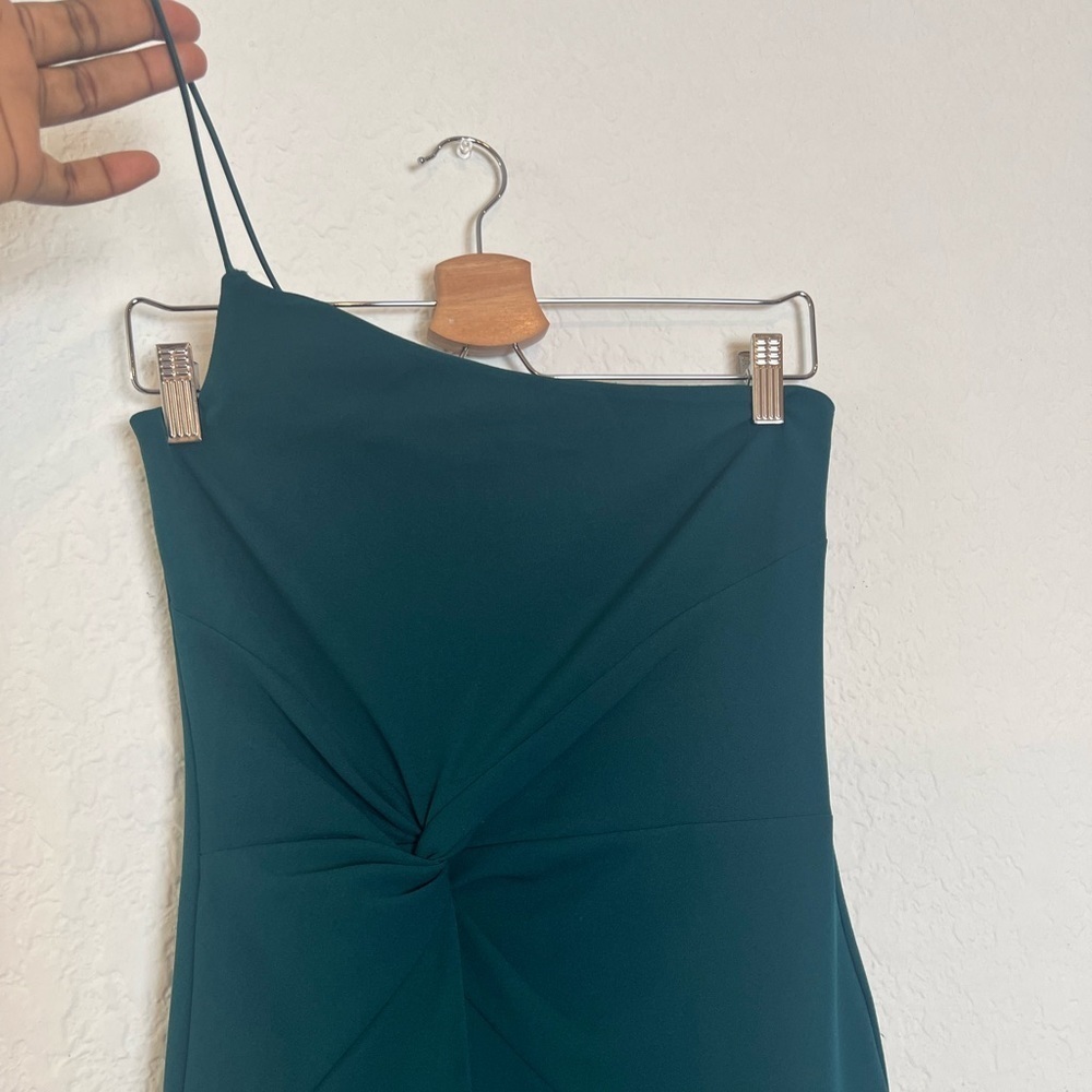 Nookie Lust One Shoulder Gown in Green - Picture 3 of 10